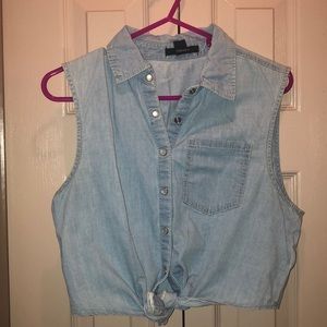 Jean vest with front knot